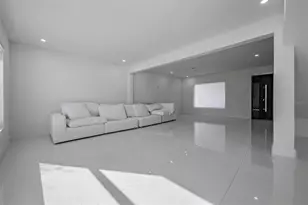 16107 Pebblebrook Dr, Tampa, FL 33624 - Photo 17