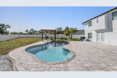 16107 Pebblebrook Drive, Tampa, FL 33624 - Photo 39