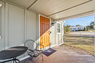 14232 17th St, Dade City, FL 33523 - Photo 9