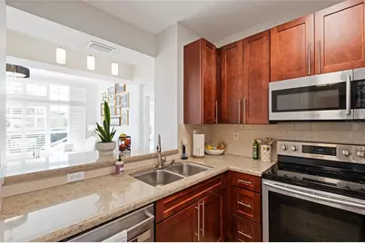 800 S Dakota Avenue #318, Tampa, FL 33606 - Photo 7