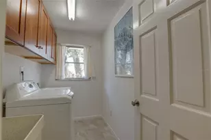 511 Crystal Beach Ave, Crystal Beach, FL 34681 - Photo 33