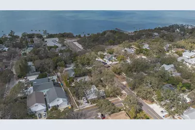 511 Crystal Beach Avenue, Crystal Beach, FL 34681 - Photo 37