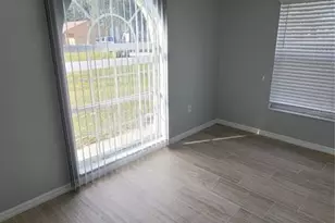 1040 Heron Ct, Poinciana, FL 34759 - Photo 11