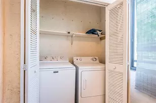 2587 Countryside Blvd, Clearwater, FL 33761 - Photo 51