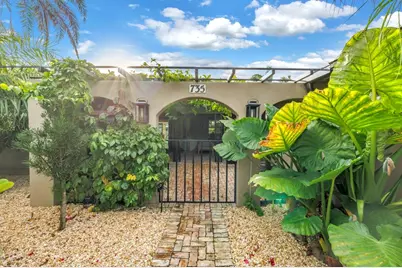 735 126th Avenue, Treasure Island, FL 33706 - Photo 5