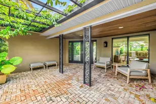 735 126th Ave, Treasure Island, FL 33706 - Photo 7