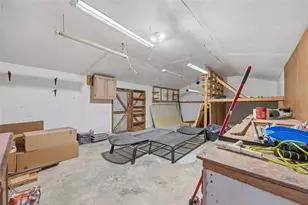 980 Buttercup Terrace, Deltona, FL 32725 - Photo 39