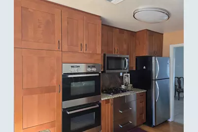 1649 Souvenir Drive, Clearwater, FL 33755 - Photo 3