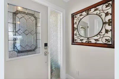 427 Boca Ciega Point Boulevard N, Saint Petersburg, FL 33708 - Photo 9