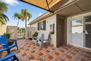427 Boca Ciega Point Blvd N, Saint Petersburg, FL 33708 - Photo 5