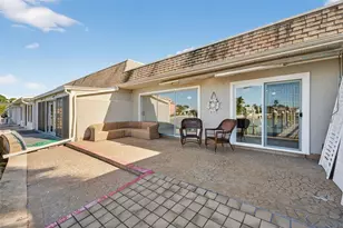 427 Boca Ciega Point Blvd N, Saint Petersburg, FL 33708 - Photo 43