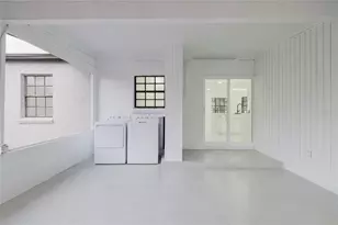 3546 Boca Ciega Dr N, Saint Petersburg, FL 33710 - Photo 33