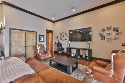 9805 Compass Point Way, Tampa, FL 33615 - Photo 13