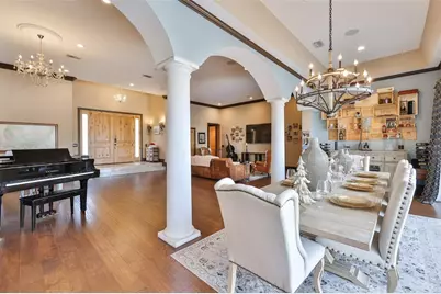 9805 Compass Point Way, Tampa, FL 33615 - Photo 17