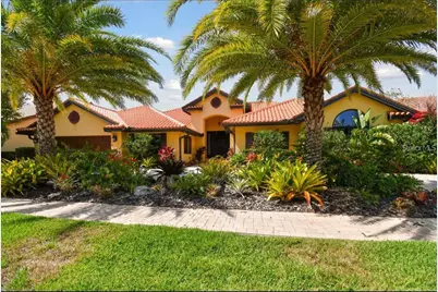 9805 Compass Point Way, Tampa, FL 33615 - Photo 3