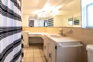 1332 Maybury Dr, Holiday, FL 34691 - Photo 9