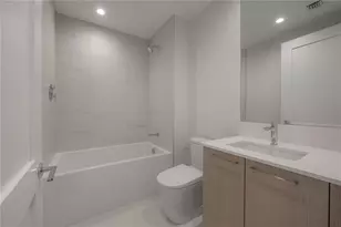 275 1st Ave S, Saint Petersburg, FL 33701 - Photo 31