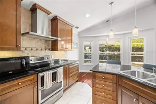 775 Brittany Park Blvd, Tarpon Springs, FL 34689 - Photo 9