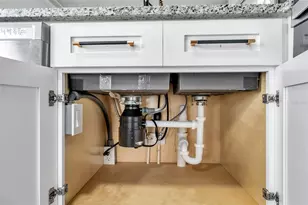 4851 W Gandy Blvd, Tampa, FL 33611 - Photo 9