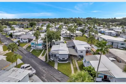 4851 W Gandy Boulevard #B6-L27, Tampa, FL 33611 - Photo 57