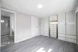4851 W Gandy Blvd, Tampa, FL 33611 - Photo 25