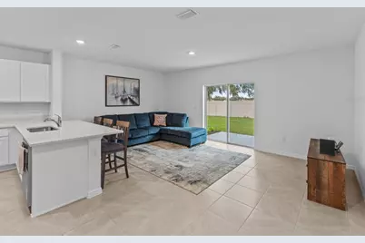 4419 Rachel Falls Drive, Tampa, FL 33610 - Photo 7