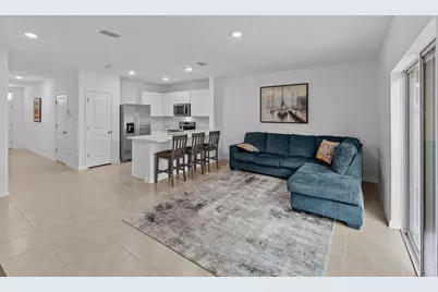 4419 Rachel Falls Drive, Tampa, FL 33610 - Photo 9