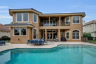 8871 Silverthorn Rd, Seminole, FL 33777 - Photo 7