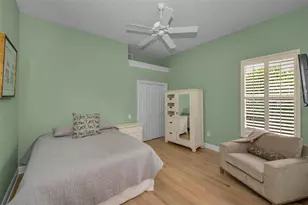 8871 Silverthorn Rd, Seminole, FL 33777 - Photo 47