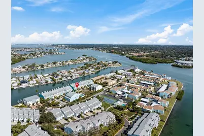 128 Marcdale Boulevard, Indian Rocks Beach, FL 33785 - Photo 3