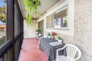 6308 Newtown Cir, Tampa, FL 33615 - Photo 27