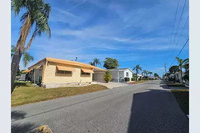 18675 US Highway 19 N #498, Clearwater, FL 33764 - Photo 1