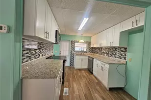 18675 US Hwy 19 N, Clearwater, FL 33764 - Photo 15