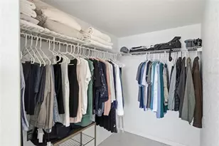 6085 Bahia Del Mar Cir, Saint Petersburg, FL 33715 - Photo 21