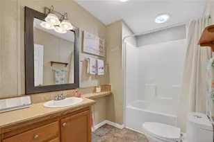 37526 Rio Ln, Zephyrhills, FL 33541 - Photo 29