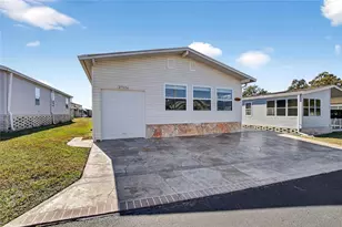 37526 Rio Ln, Zephyrhills, FL 33541 - Photo 1