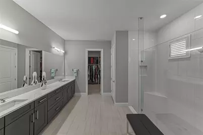 4920 Freccia Loop, Wesley Chapel, FL 33543 - Photo 57