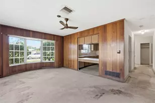 2310 Harrison Dr, Dunedin, FL 34698 - Photo 17