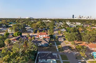 1933 10th St S, Saint Petersburg, FL 33705 - Photo 69