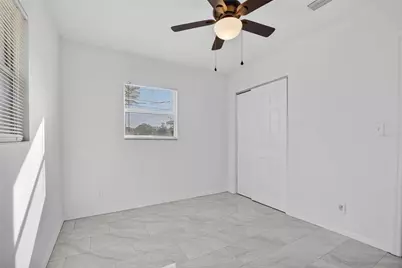 2350 38th Avenue N, Saint Petersburg, FL 33713 - Photo 15