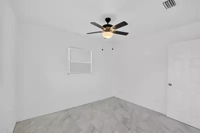 2350 38th Avenue N, Saint Petersburg, FL 33713 - Photo 11