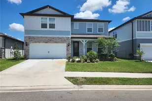 36851 Highland Mdws Ct, Zephyrhills, FL 33542 - Photo 1