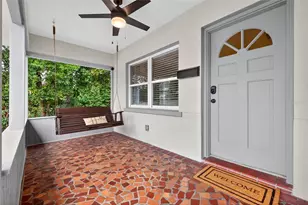 1021 35th Ave N, Saint Petersburg, FL 33704 - Photo 3