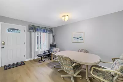 3710 41st Way S #D, Saint Petersburg, FL 33711 - Photo 13