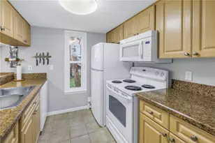 3710 41st Way S, Saint Petersburg, FL 33711 - Photo 5