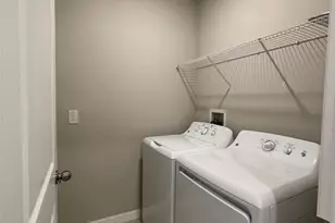 31796 Sun Kettle Loop, Wesley Chapel, FL 33545 - Photo 13