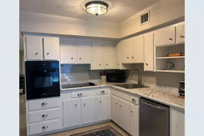 4143 56th Street N #901, Kenneth City, FL 33709 - Photo 3