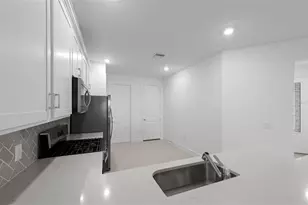 18825 Indian Rock Pl, Lakewood Ranch, FL 34211 - Photo 9