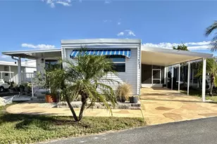 7213 Mt Essex Dr NE, Saint Petersburg, FL 33702 - Photo 1