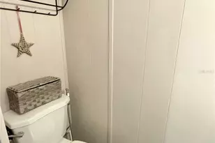 7213 Mt Essex Dr NE, Saint Petersburg, FL 33702 - Photo 13